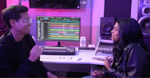 Ganadora de “Talento Mallplaza” estrenó canción con producción de Tony Succar en concierto de lanzamiento en Mallplaza Bellavista